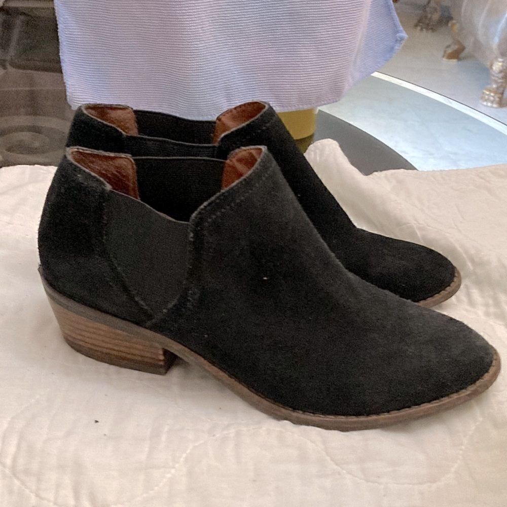 Frona. Lucky brand shoes 